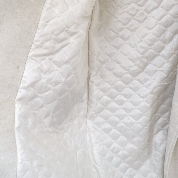 NWT Women Creamy White Button Up Quilted Long Coat - Picture 3 of 9